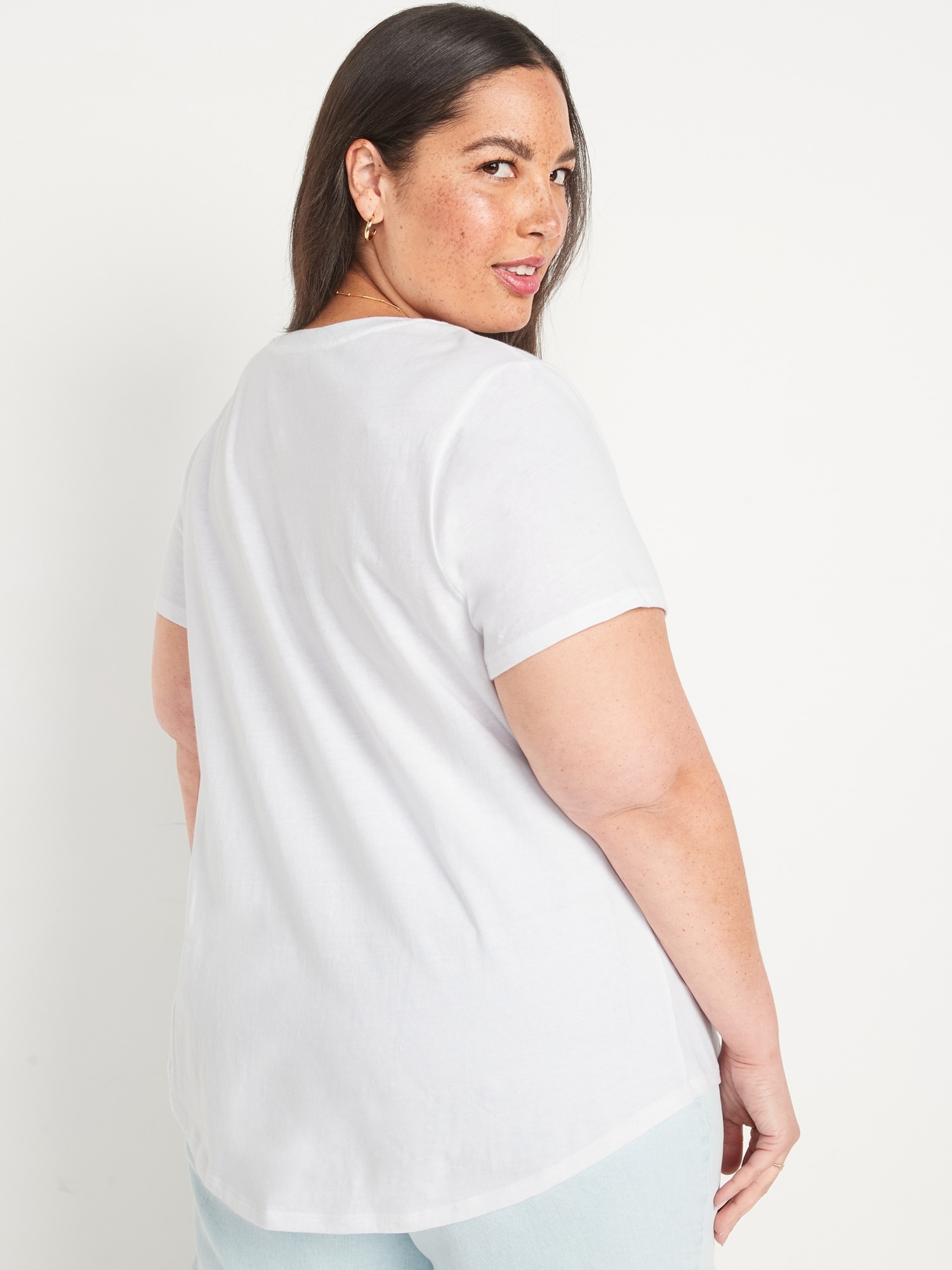 Short-Sleeve EveryWear Logo Graphic T-Shirt for Women | Old Navy