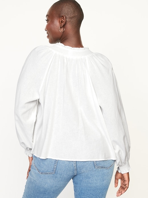 Image number 4 showing, Oversized Long-Sleeve Smocked Linen-Blend Top