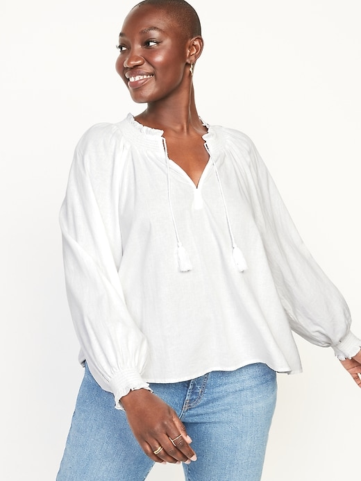 Image number 3 showing, Oversized Long-Sleeve Smocked Linen-Blend Top