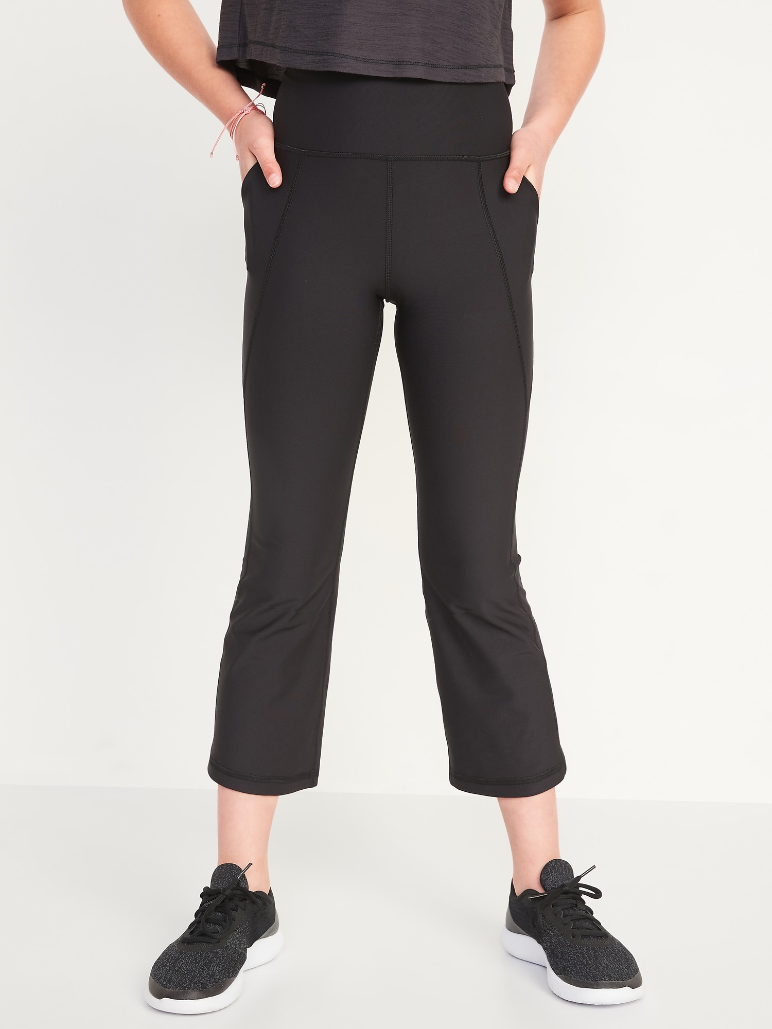 Old Navy High-Waisted PowerSoft Cropped Flared Performance Leggings for Girls black. 1