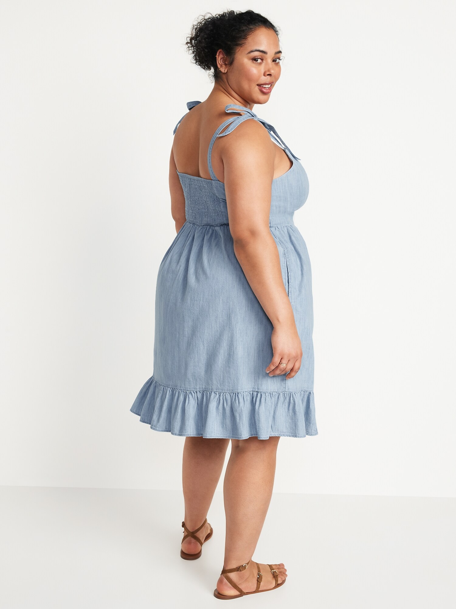 old navy sleeveless ruffled fit and flare chambray dress