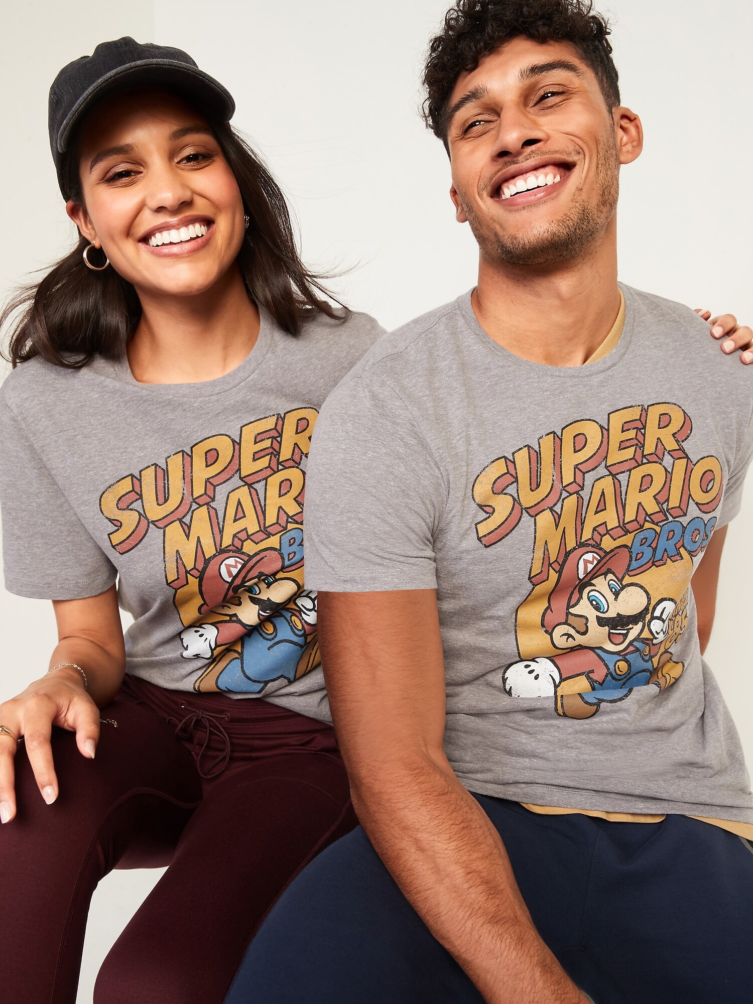 Мужская футболка Old Navy Super Mario Bros.™ "Since '85" T-Shirt, цвет: Меланжевый серый — фото 2
