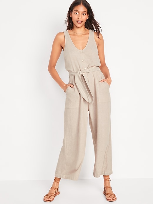 Old Navy - Sleeveless Voop-Neck Cropped Waist-Defined Linen-Blend ...