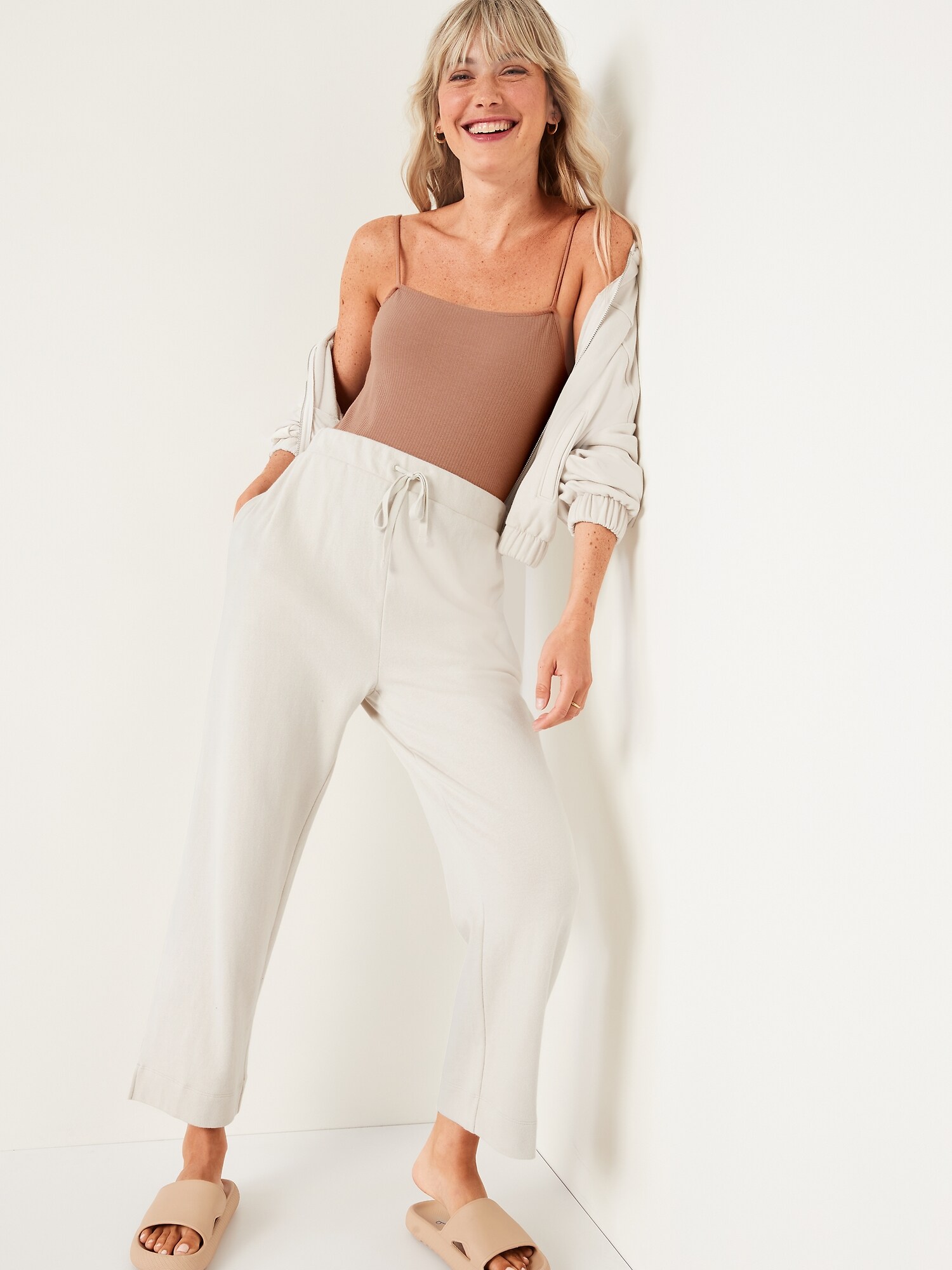 Extra High-Waisted Cropped Sweatpants for Women | Old Navy