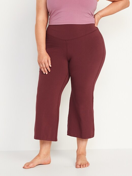 Image number 7 showing, Extra High-Waisted PowerChill Cropped Wide-Leg Yoga Pants