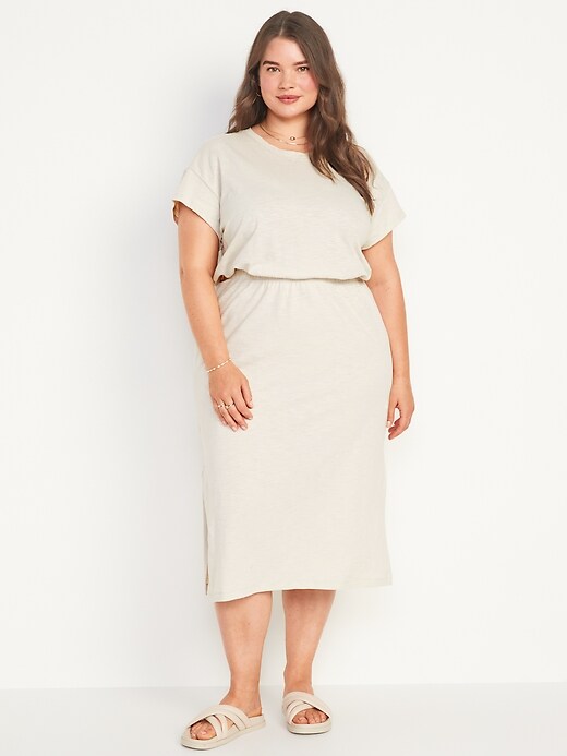 Image number 7 showing, Waist-Defined Short-Sleeve Cutout Slub-Knit Midi Dress for Women