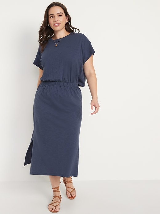 Image number 5 showing, Waist-Defined Short-Sleeve Cutout-Back Slub-Knit Midi Dress for Women