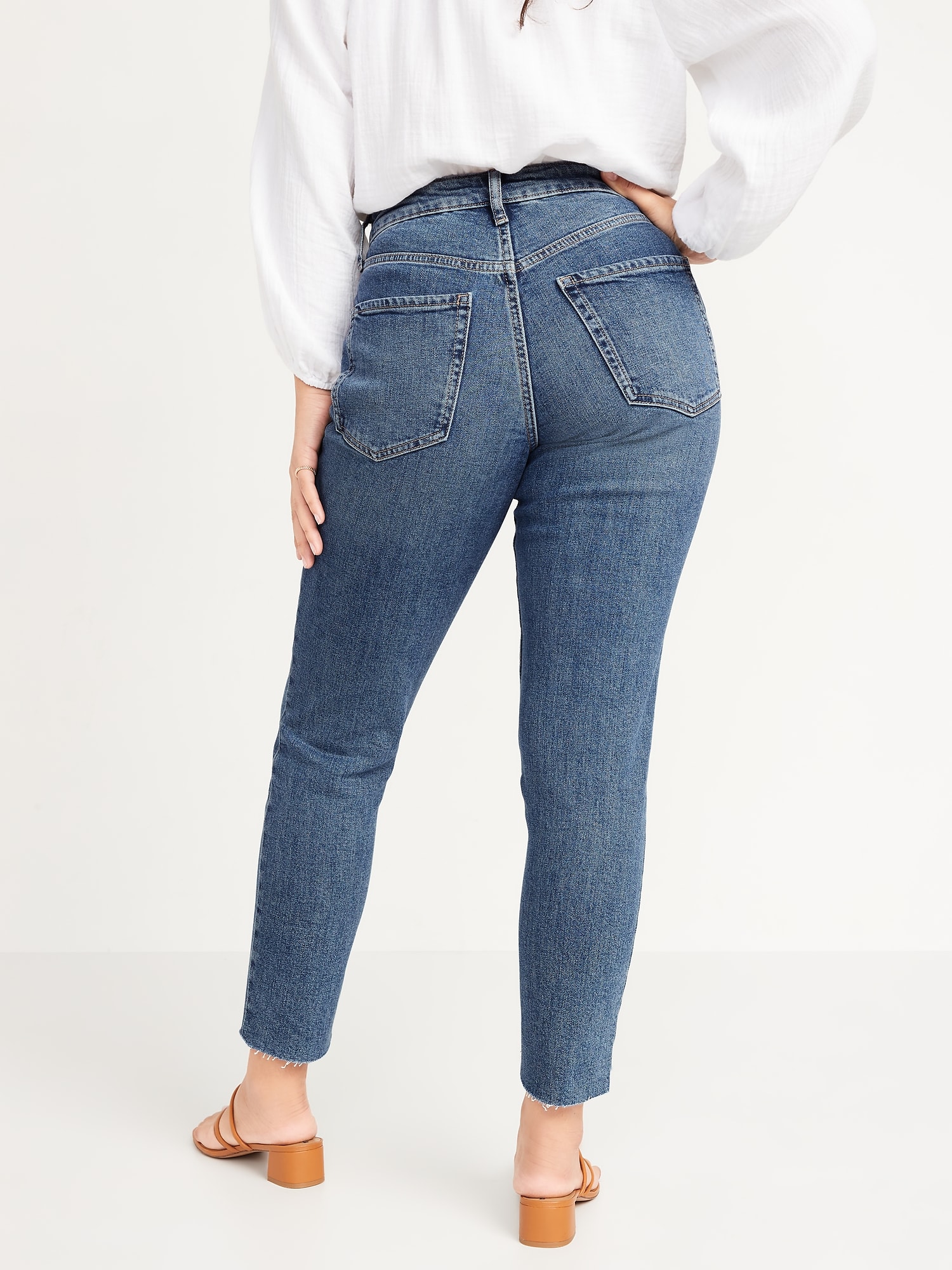 Curvy High-Waisted Button-Fly OG Straight Cut-Off Jeans | Old Navy