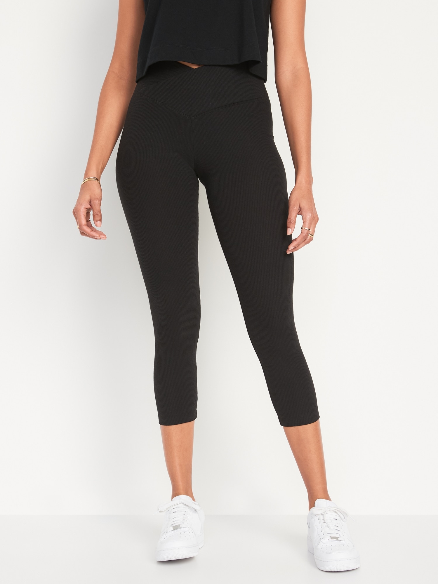 Old Navy Extra High-Waisted Crossover Rib-Knit 7/8-Length Leggings