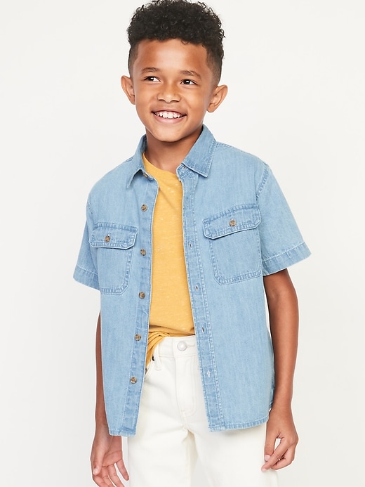 Guess Baby Boys 3-24 Months Short Sleeve Triangle Logo Color Block T-Shirt  & Denim-Look Knit Shorts Set | Dillard's
