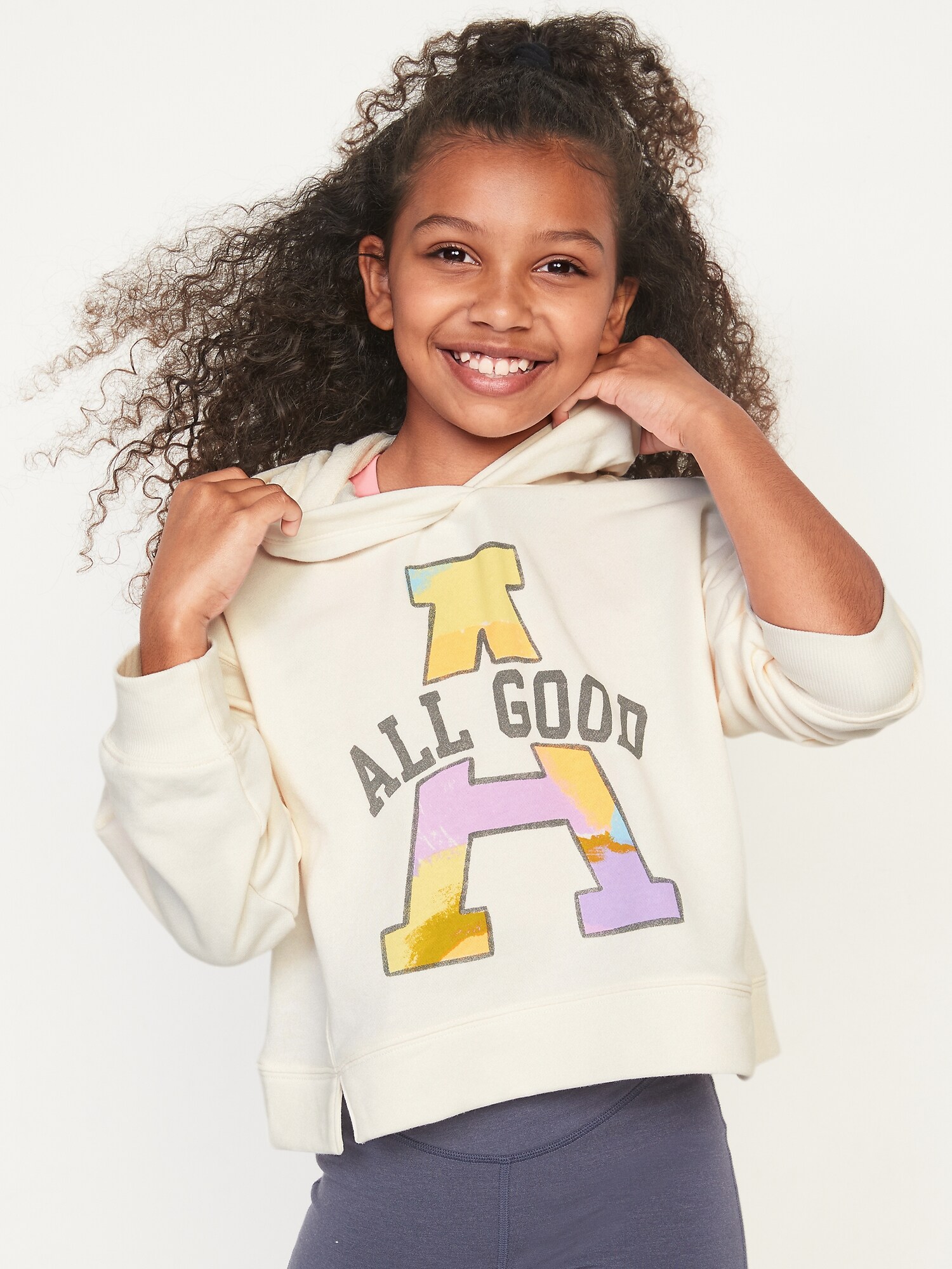 Old Navy Long-Sleeve Graphic Pullover Hoodie for Girls white. 1