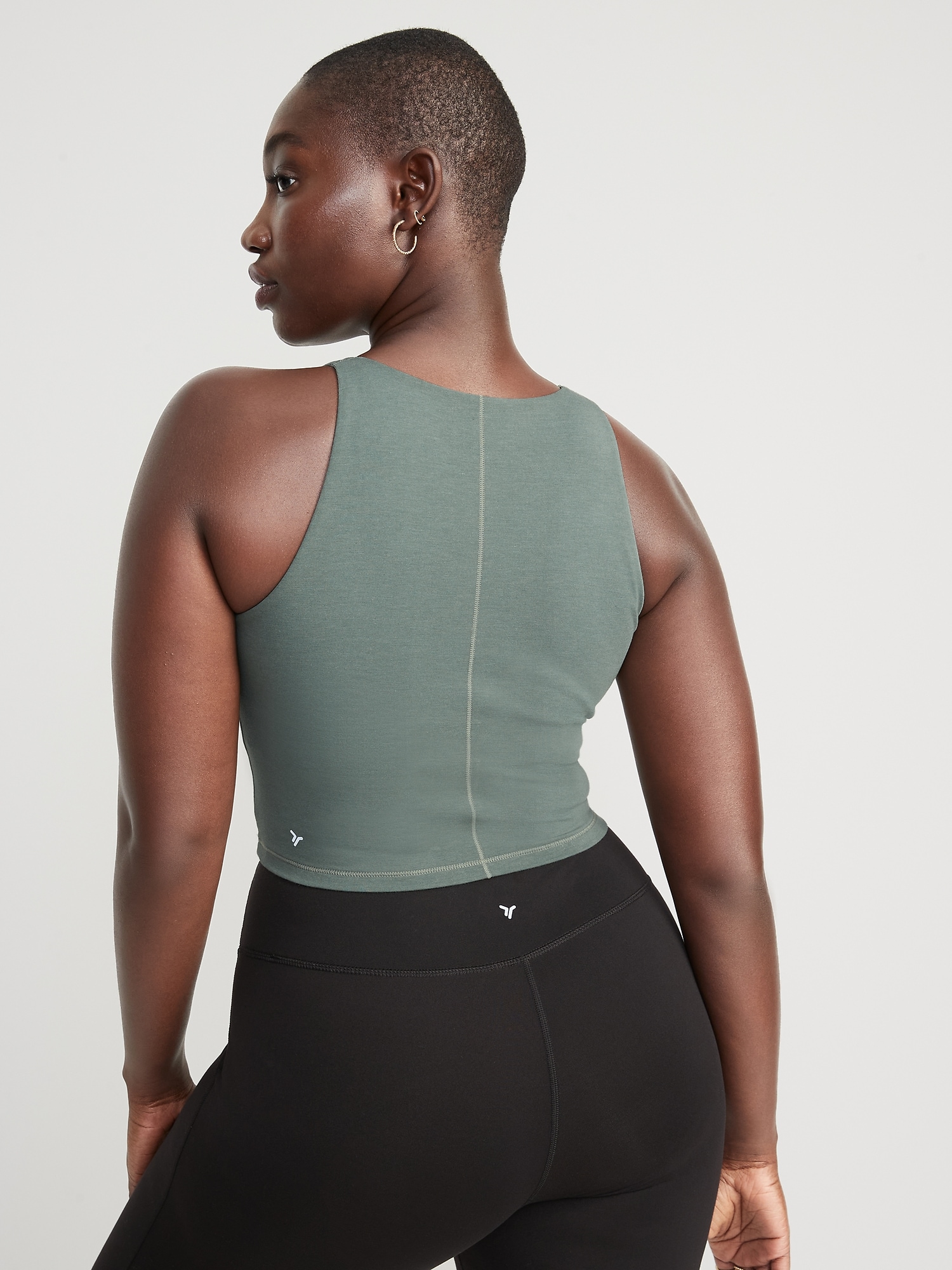 Light Support PowerChill Longline Sports Bra Tank for Women Old Navy