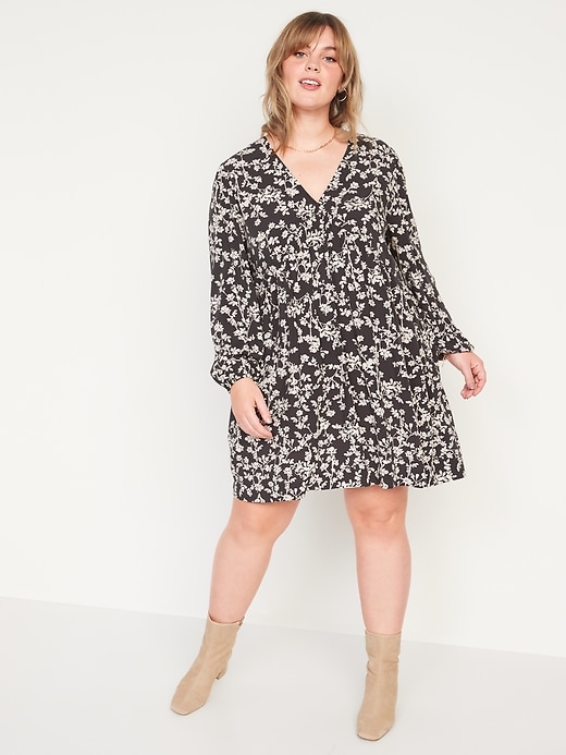 Image number 7 showing, Puff-Sleeve Floral Mini Swing Dress
