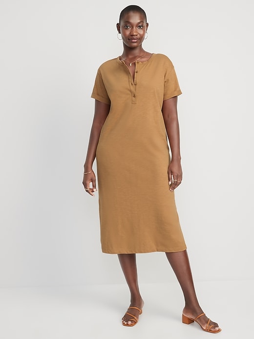 Image number 5 showing, Short-Sleeve Henley T-Shirt Midi Shift Dress for Women