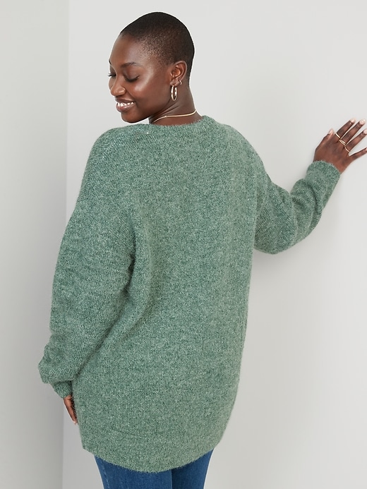 Image number 6 showing, Cozy Plush-Yarn Cocoon Tunic Sweater for Women