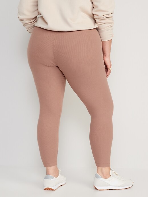 Image number 8 showing, Extra High-Waisted Crossover Rib-Knit 7/8-Length Leggings for Women