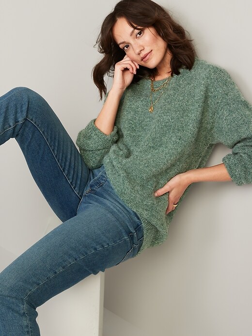 Image number 3 showing, Cozy Plush-Yarn Cocoon Tunic Sweater for Women