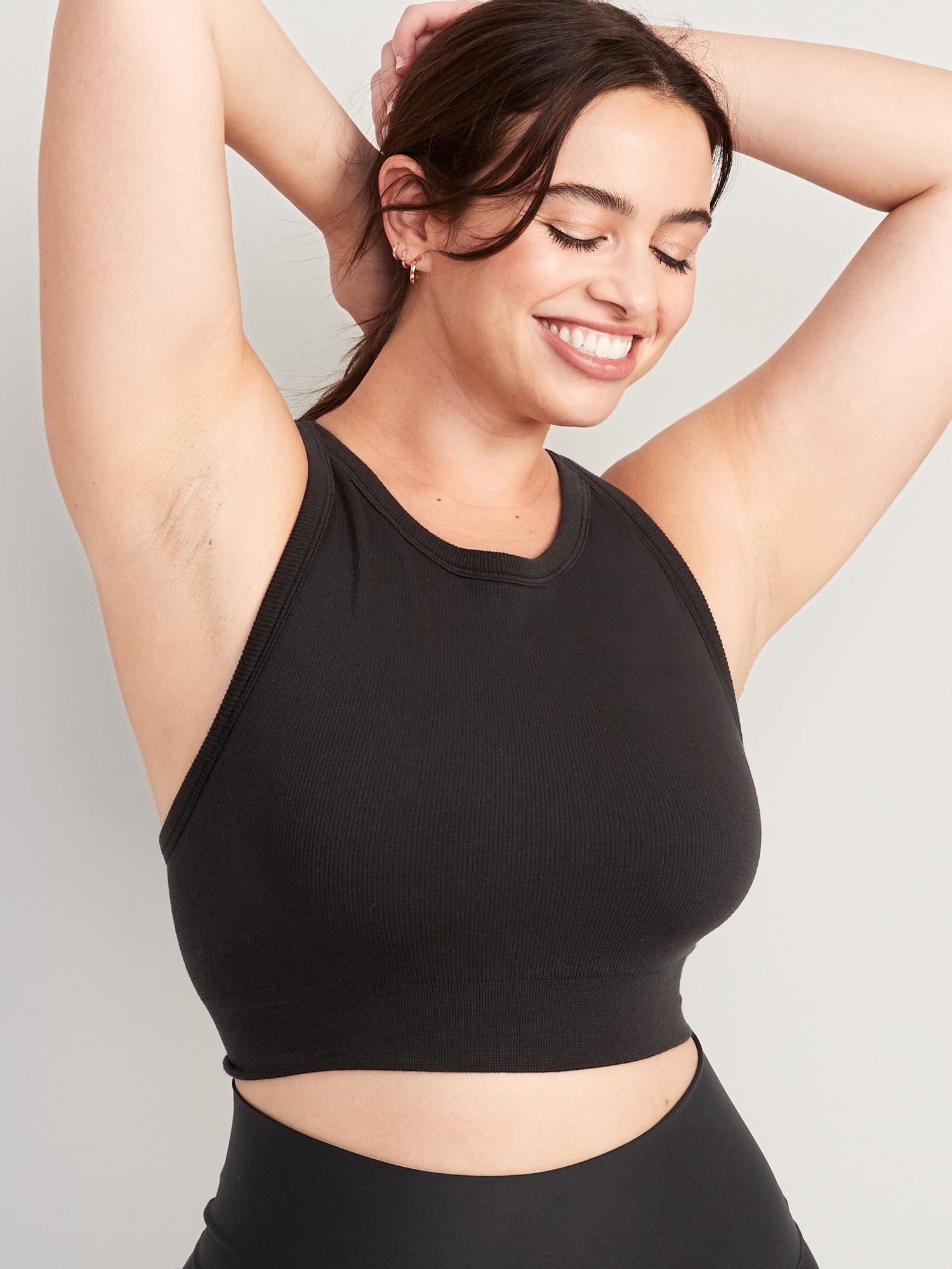 Old Navy - Light Support Seamless Rib-Knit Longline Sports Bra 3-Pack for  Women