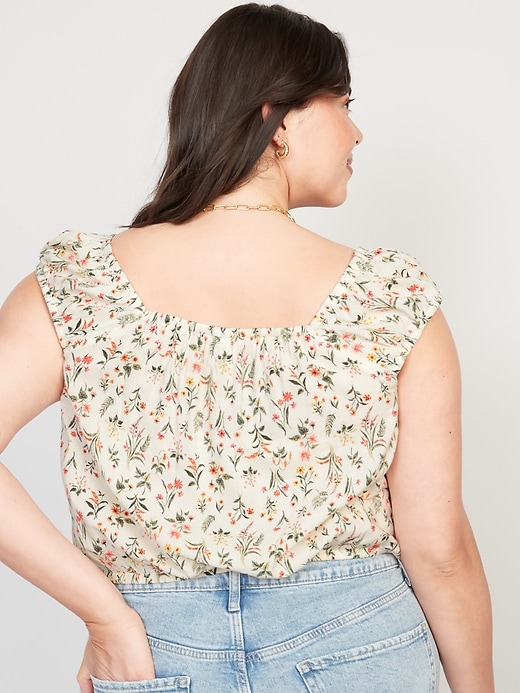 Image number 8 showing, Puff-Sleeve Cropped Floral-Print Pintucked Blouse for Women