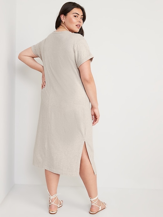 Image number 8 showing, Short-Sleeve Henley Midi Shift Dress for Women
