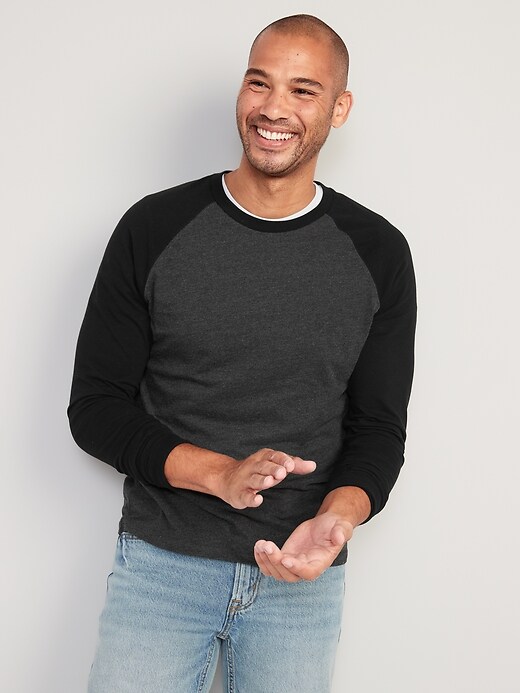 Image number 1 showing, Color-Blocked Raglan-Sleeve Rotation T-Shirt for Men