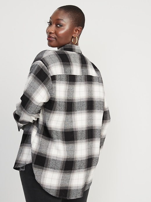 Image number 6 showing, Oversized Plaid Flannel Boyfriend Tunic Shirt
