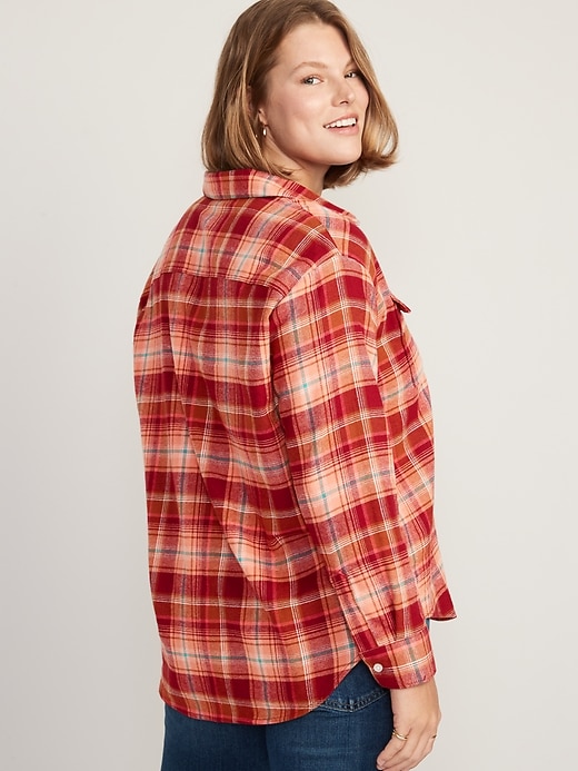 Image number 6 showing, Long-Sleeve Plaid Flannel Boyfriend Tunic Shirt for Women