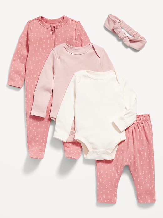 Old Navy Unisex 5-Piece Layette Set for Baby. 1