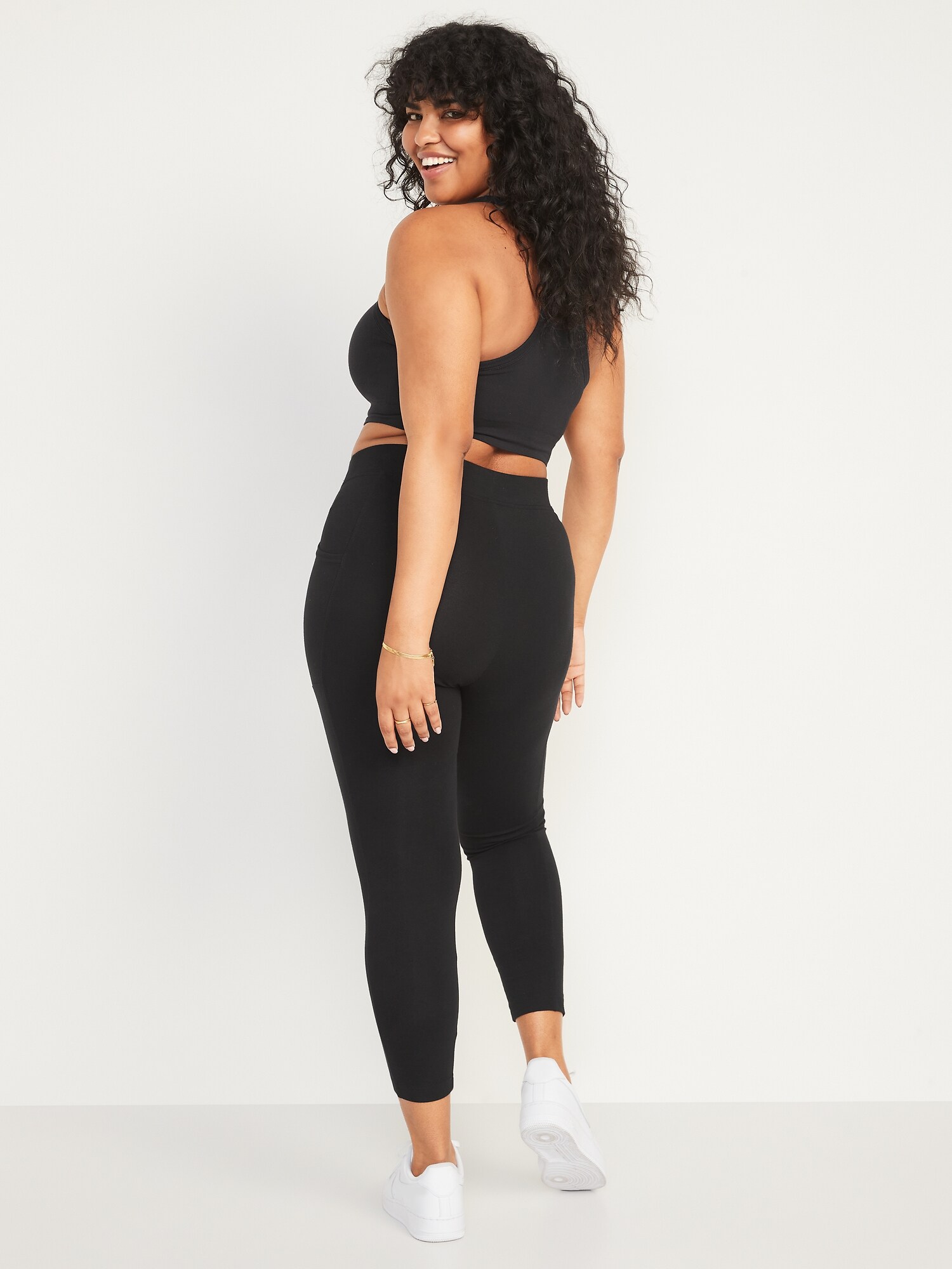 Женские леггинсы Old Navy High-Waisted Fashion Layering 7/8 Legging, цвет: Чёрный — фото 6