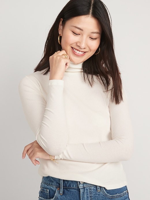 Old Navy Rib-Knit Turtleneck Top for Women. 7