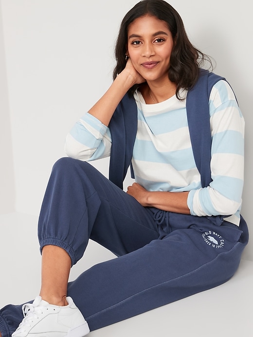 Image number 3 showing, Extra High-Waisted Vintage Garment-Dyed Logo Sweatpants