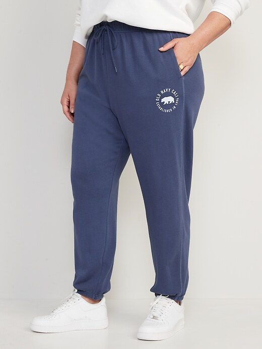 Image number 7 showing, Extra High-Waisted Vintage Garment-Dyed Logo Sweatpants