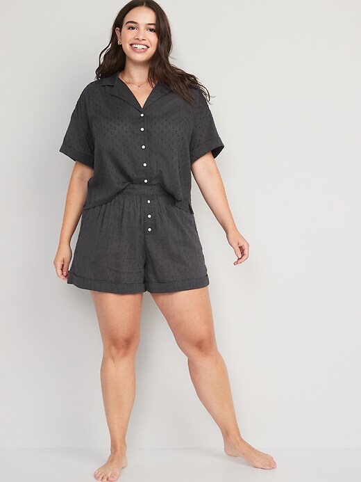 Image number 5 showing, Textured-Clip-Dot Pajama Shorts Set