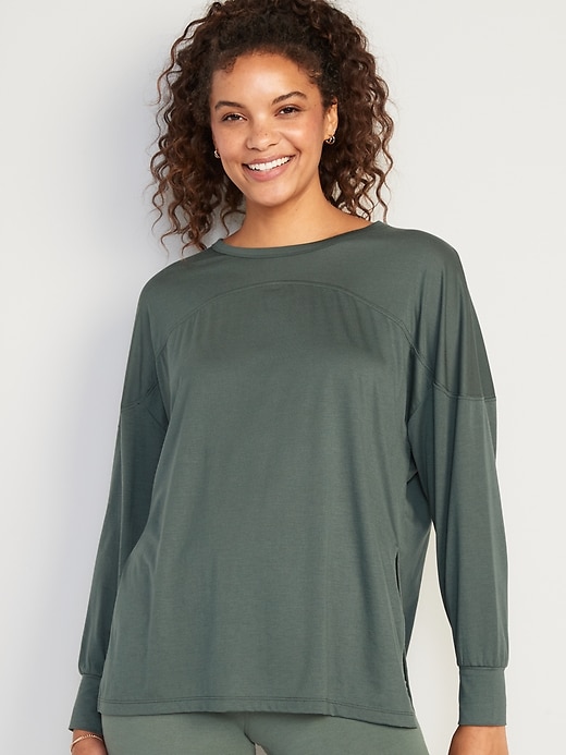 Long-Sleeve UltraLite Tunic T-Shirt for Women | Old Navy
