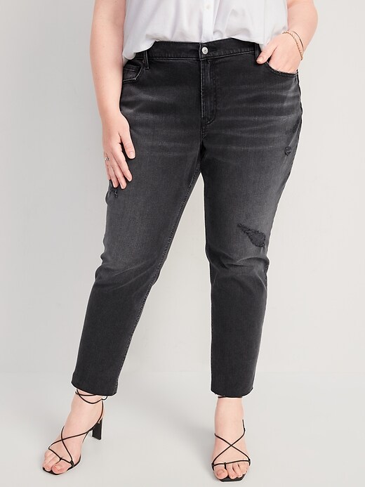 Image number 7 showing, Mid-Rise Boyfriend Straight Ripped Black Jeans for Women