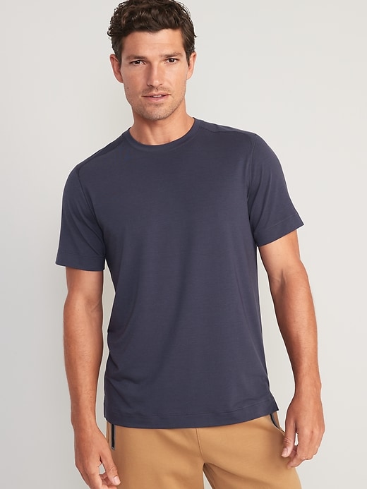 Old Navy Men's Beyond 4-Way Stretch Henley T-Shirt - - Size XS