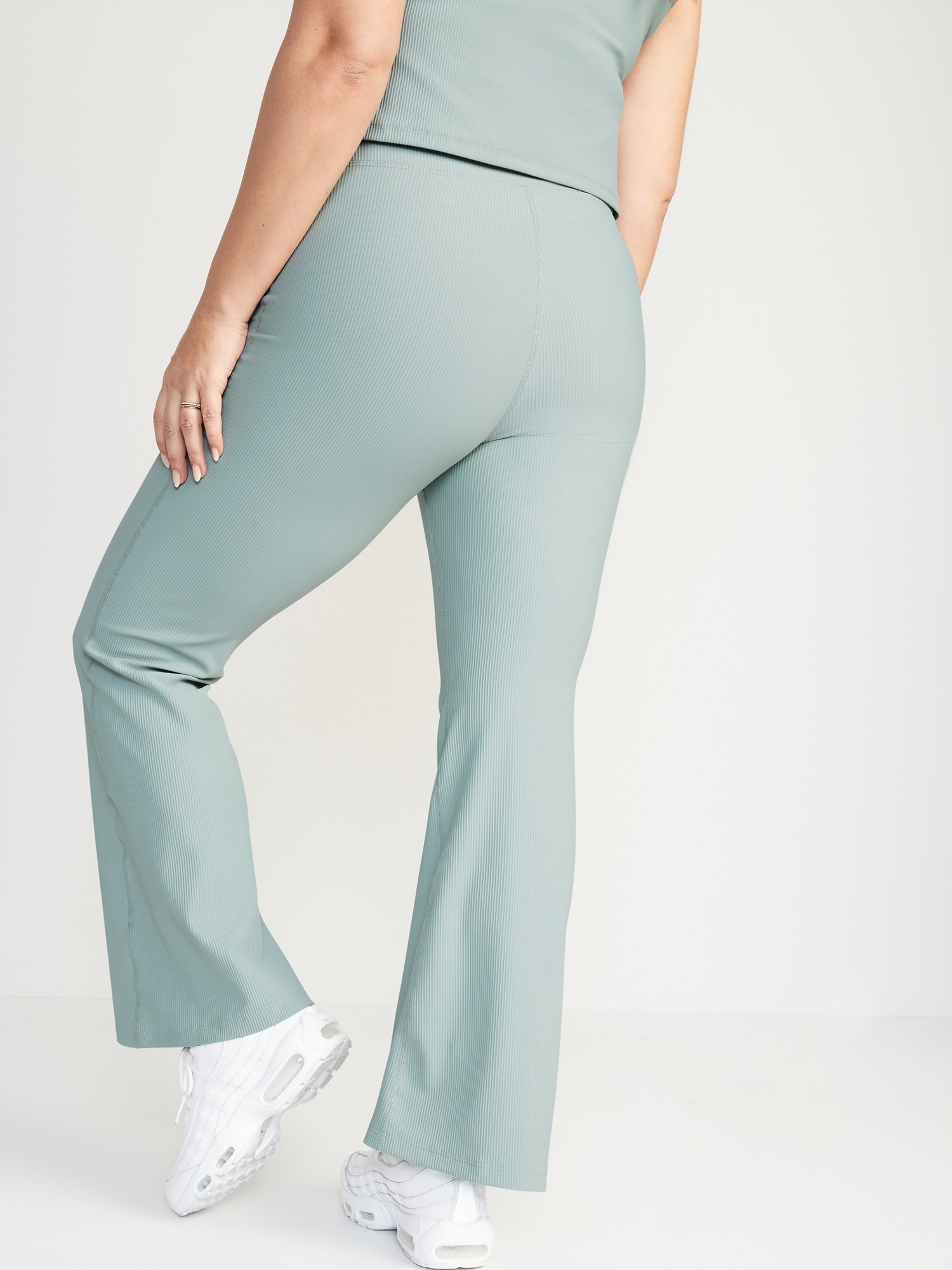 Old Navy Extra High-Waisted PowerSoft Ribbed Super Flare Leggings