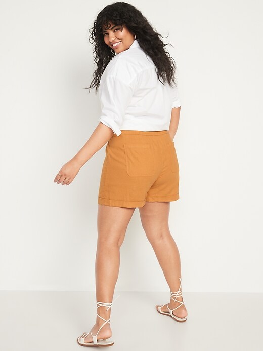 Image number 6 showing, High-Waisted Linen-Blend Shorts for Women -- 3.5-inch inseam