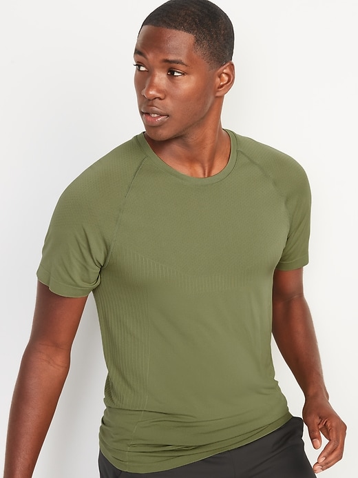 GoFresh OdorControl Seamless Performance TShirt Old Navy