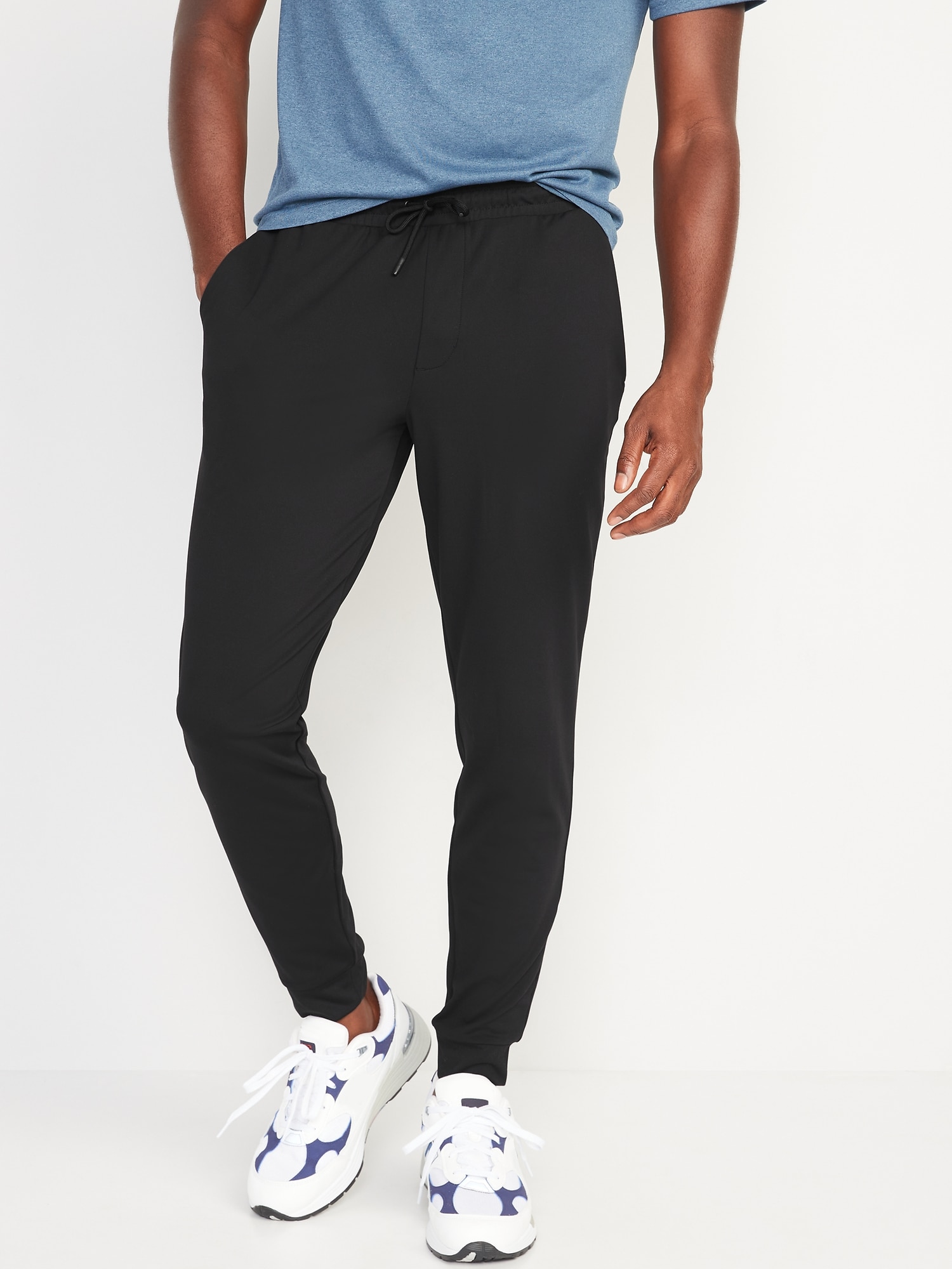 Old Navy PowerSoft Coze Edition Jogger Pants black. 1