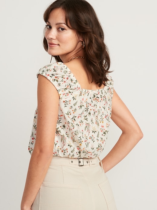 Image number 2 showing, Puff-Sleeve Cropped Floral-Print Pintucked Blouse for Women