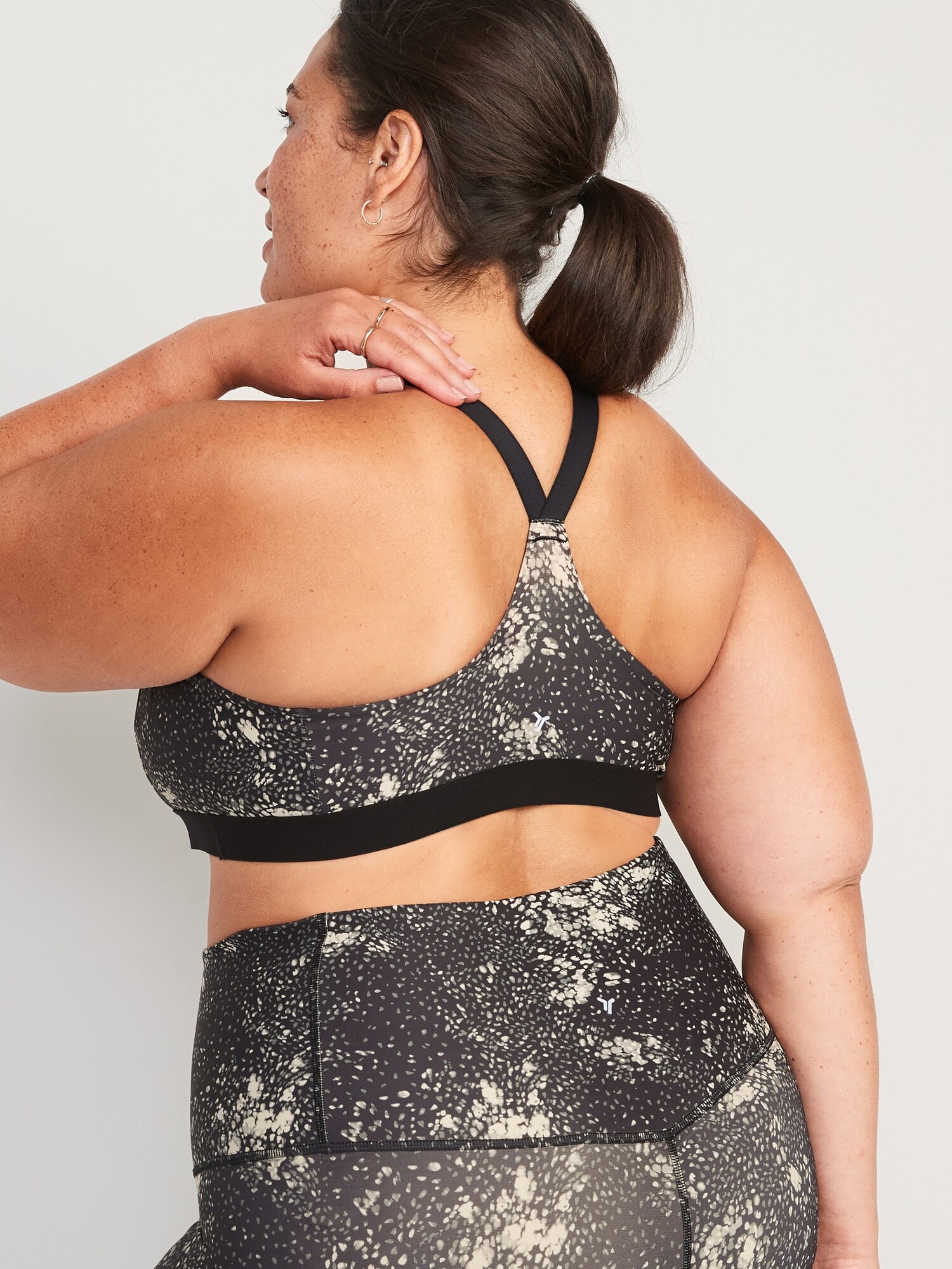 Medium Support PowerSoft AdjustableStrap Sports Bra XSXXL Old Navy