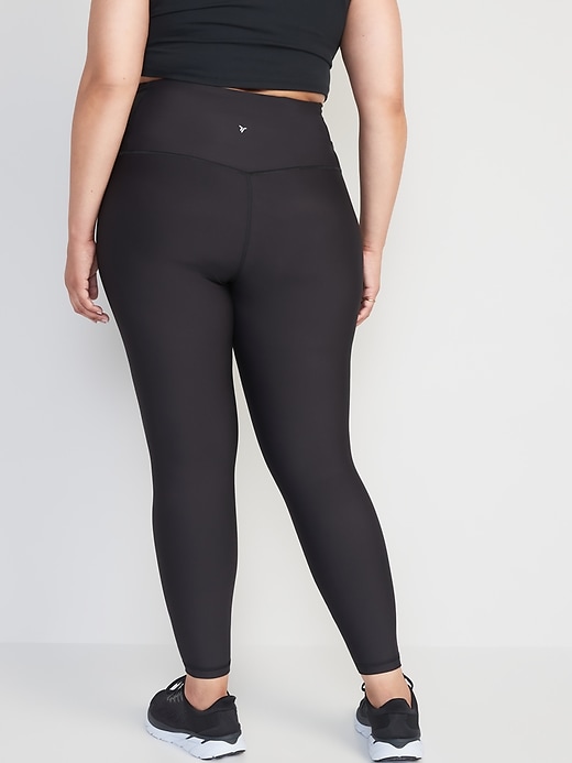 Image number 8 showing, Extra High-Waisted PowerSoft Hidden Pocket 7/8-Length Leggings for Women