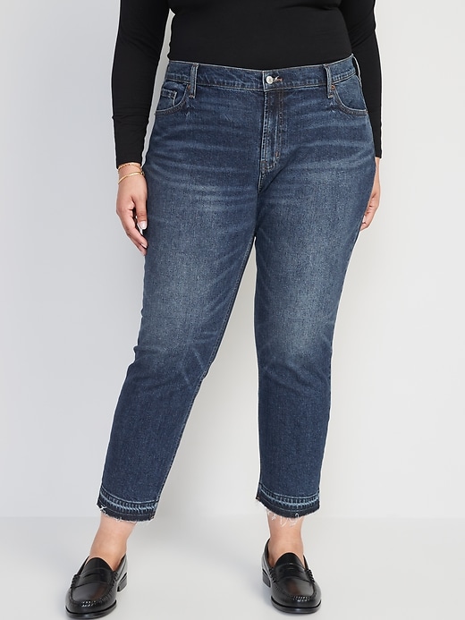 Image number 7 showing, Mid-Rise Boyfriend Straight Cut-Off Jeans for Women