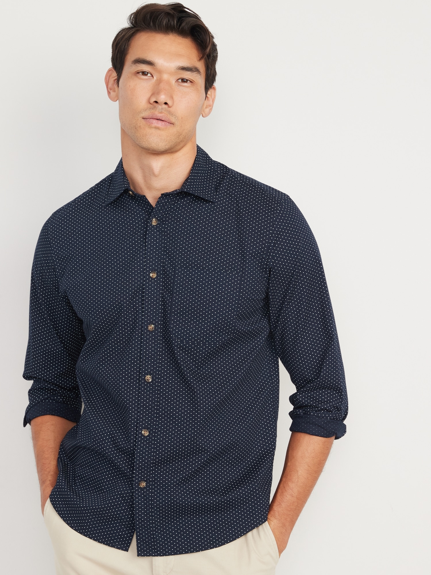 Old Navy Men's Classic-Fit Everyday Shirt - - Size M