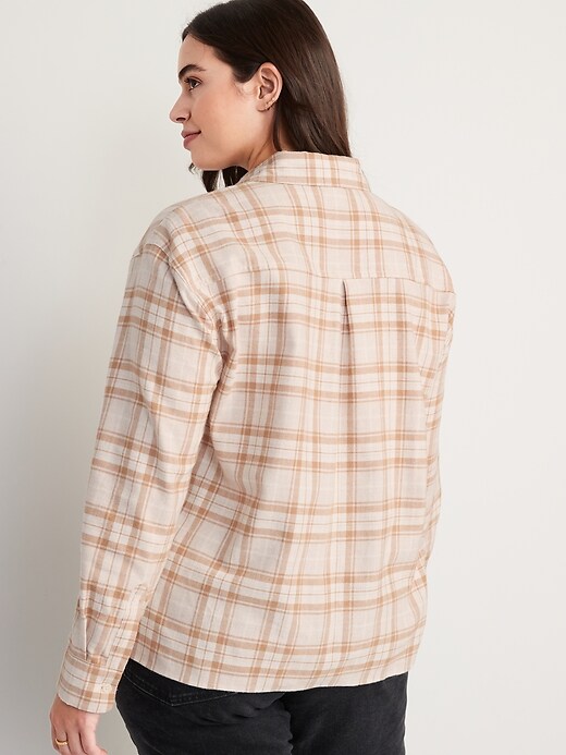 Image number 6 showing, Cropped Plaid Flannel Boyfriend Shirt for Women