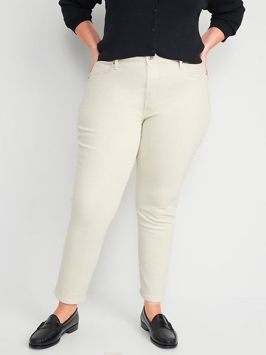 Image number 5 showing, Curvy High-Waisted Button-Fly OG Straight Off-White Jeans for Women