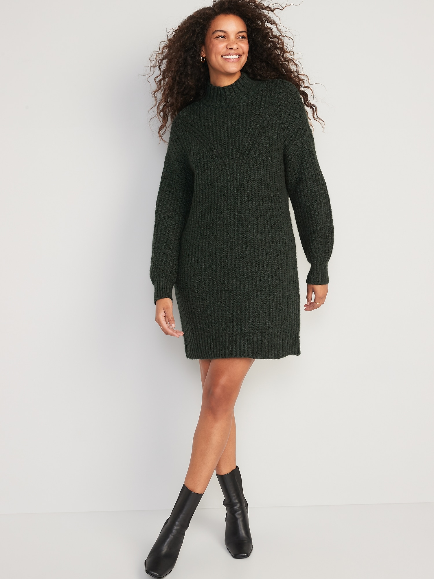 Old Navy Long-Sleeve Relaxed Mock-Neck Mini Sweater Shift Dress for Women green. 1