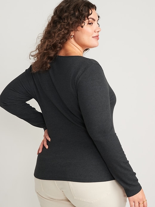 Fitted Long-Sleeve Rib-Knit Top | Old Navy