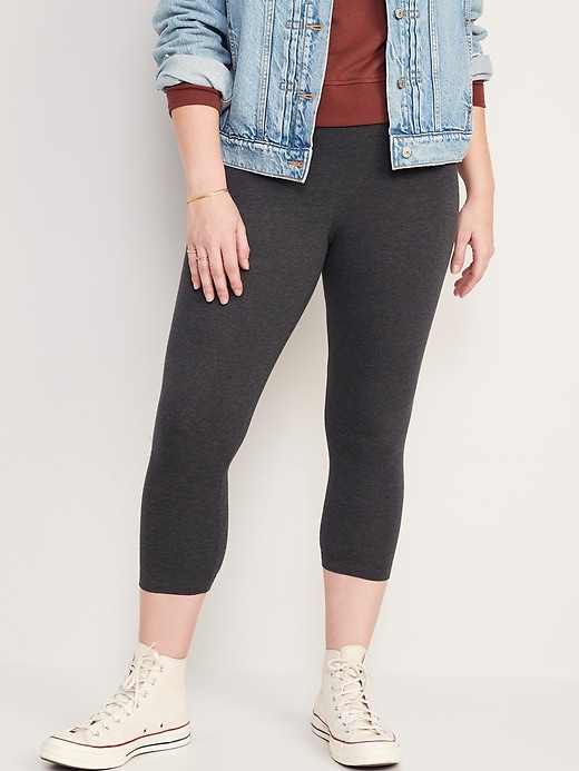 Image number 5 showing, High-Waisted Crop Leggings
